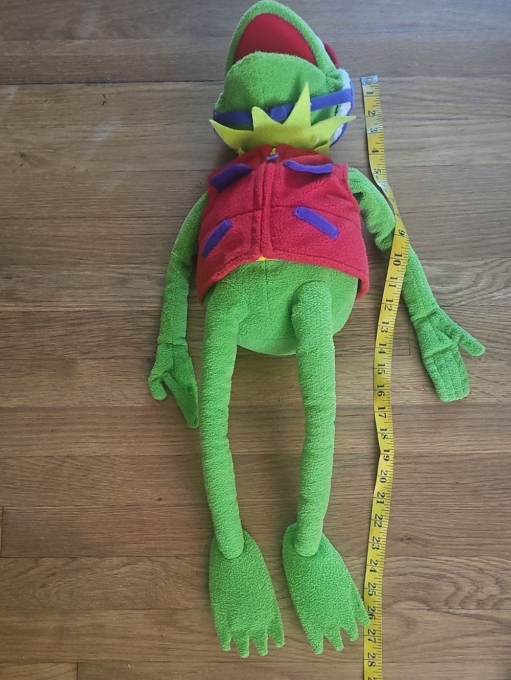 Kermit the Frog Plush Macys Exclusive 2002 Jim Henson Muppets Red Vest & Hat - Picture 3 of 8